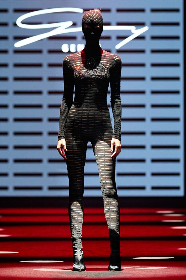 Milano Moda Donna Autunno/Inverno 2023/24 Genny