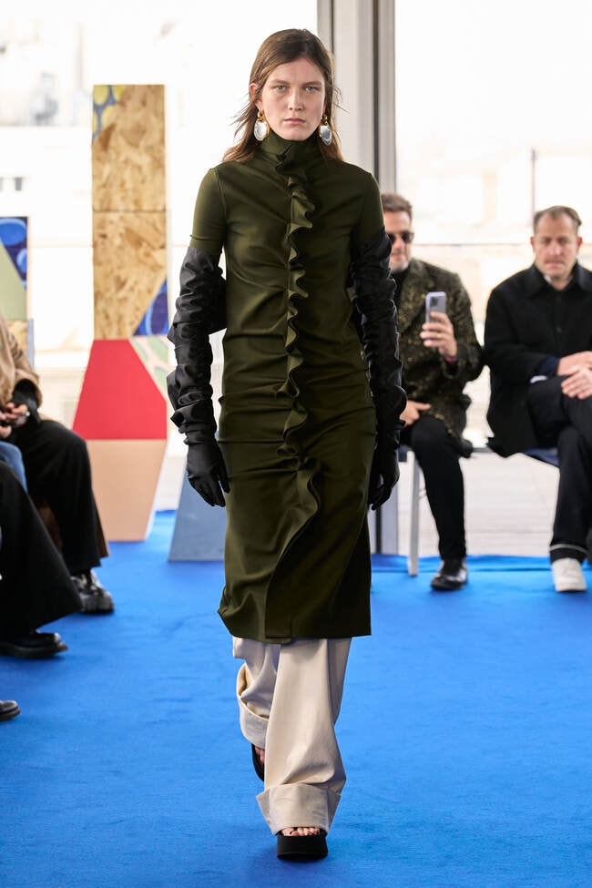 Paris Fashion Week Autunno/Inverno 2023/24 AZ Factory