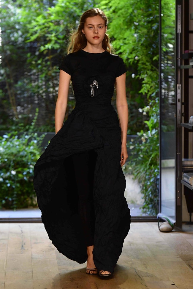 Paris Haute Couture Autunno/Inverno 2023/24 Julie de Libran