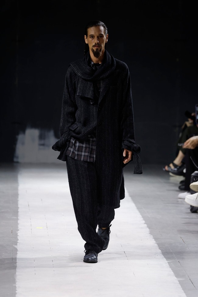 Paris Fashion Week Hommes Primavera/Estate 2024 Yohji Yamamoto