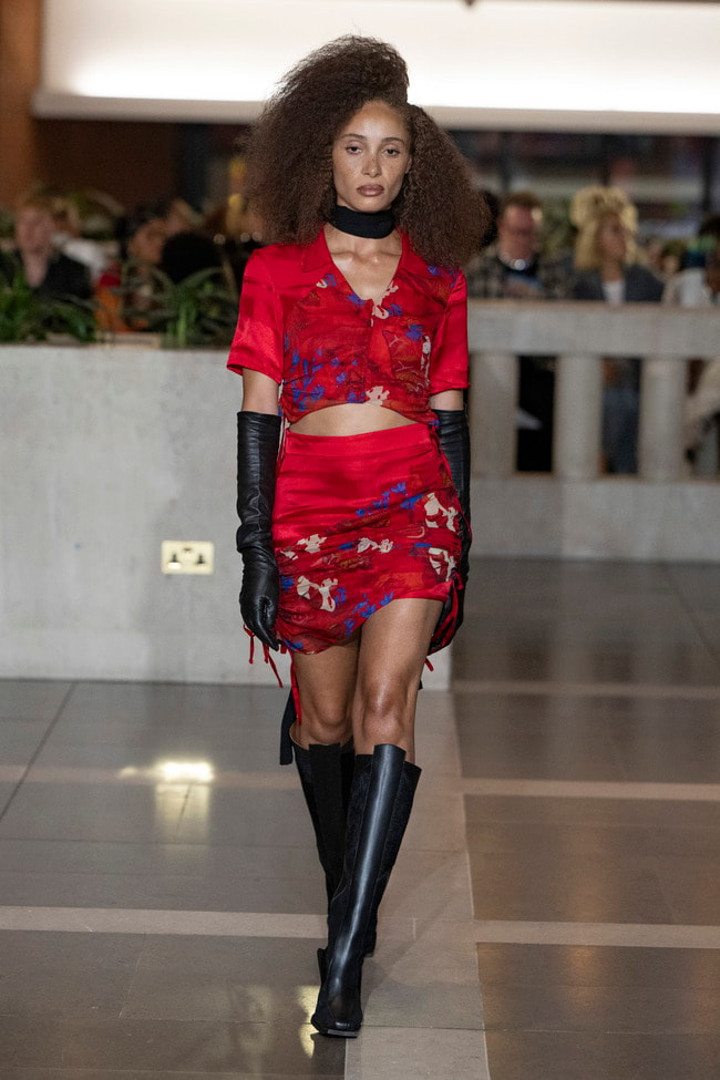 London Fashion Week Primavera/Estate 2024 Ahluwalia