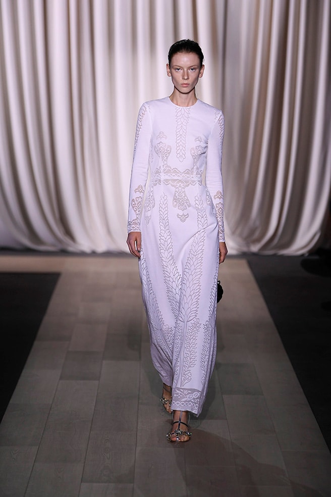 Paris Fashion Week Primavera/Estate 2024 Giambattista Valli
