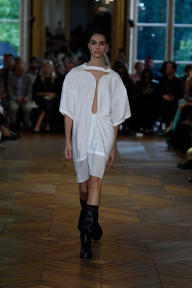 Paris Fashion Week Primavera/Estate 2024 Victoria Beckham