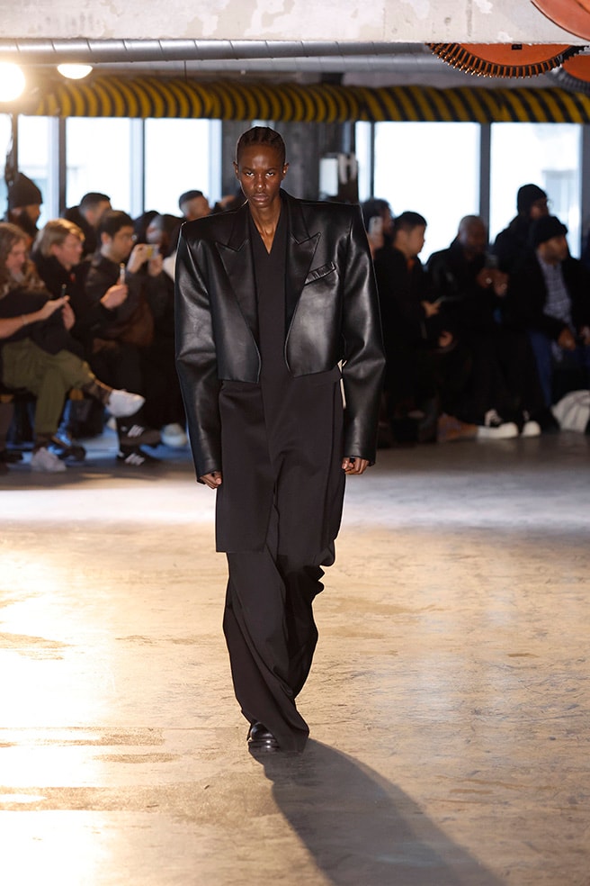 Paris Fashion Week Hommes Autunno/Inverno 2024/25 Juun.J