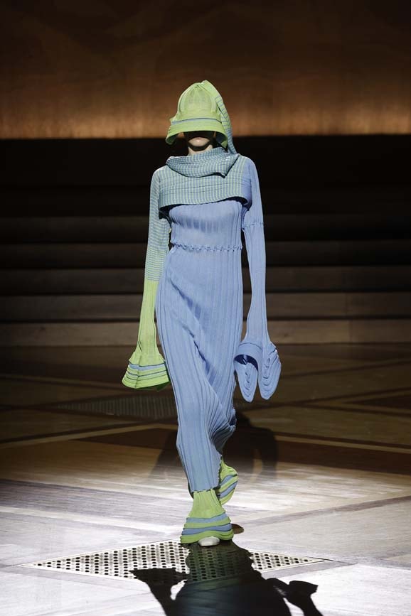 Paris Fashion Week Autunno/Inverno 2024/25 Issey Miyake