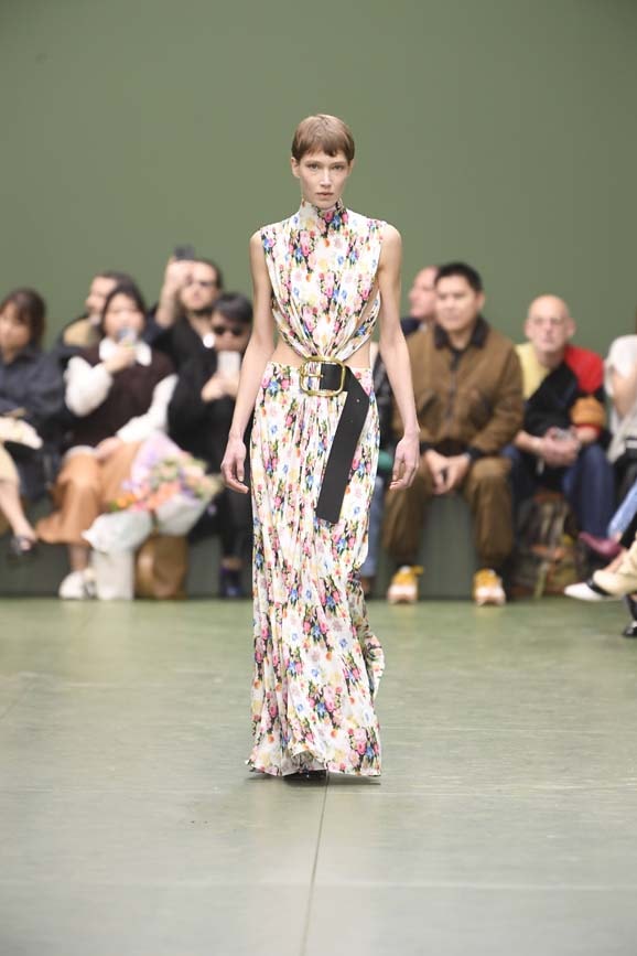 Paris Fashion Week Autunno/Inverno 2024/25 Loewe