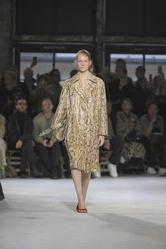 Paris Fashion Week Primavera/Estate 2025 Dries Van Noten