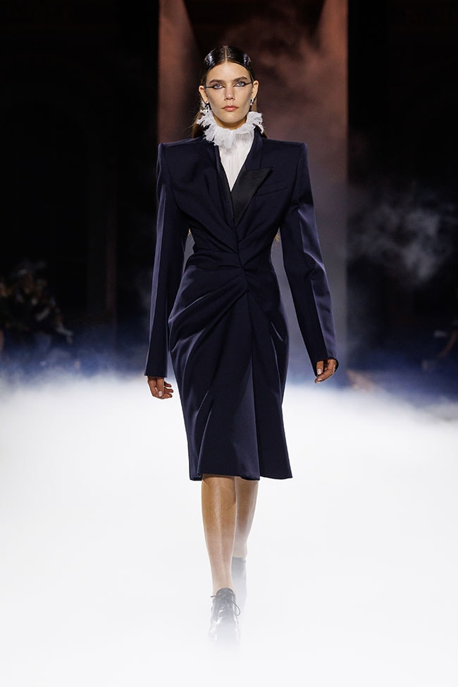 Paris Fashion Week Primavera/Estate 2025 McQueen