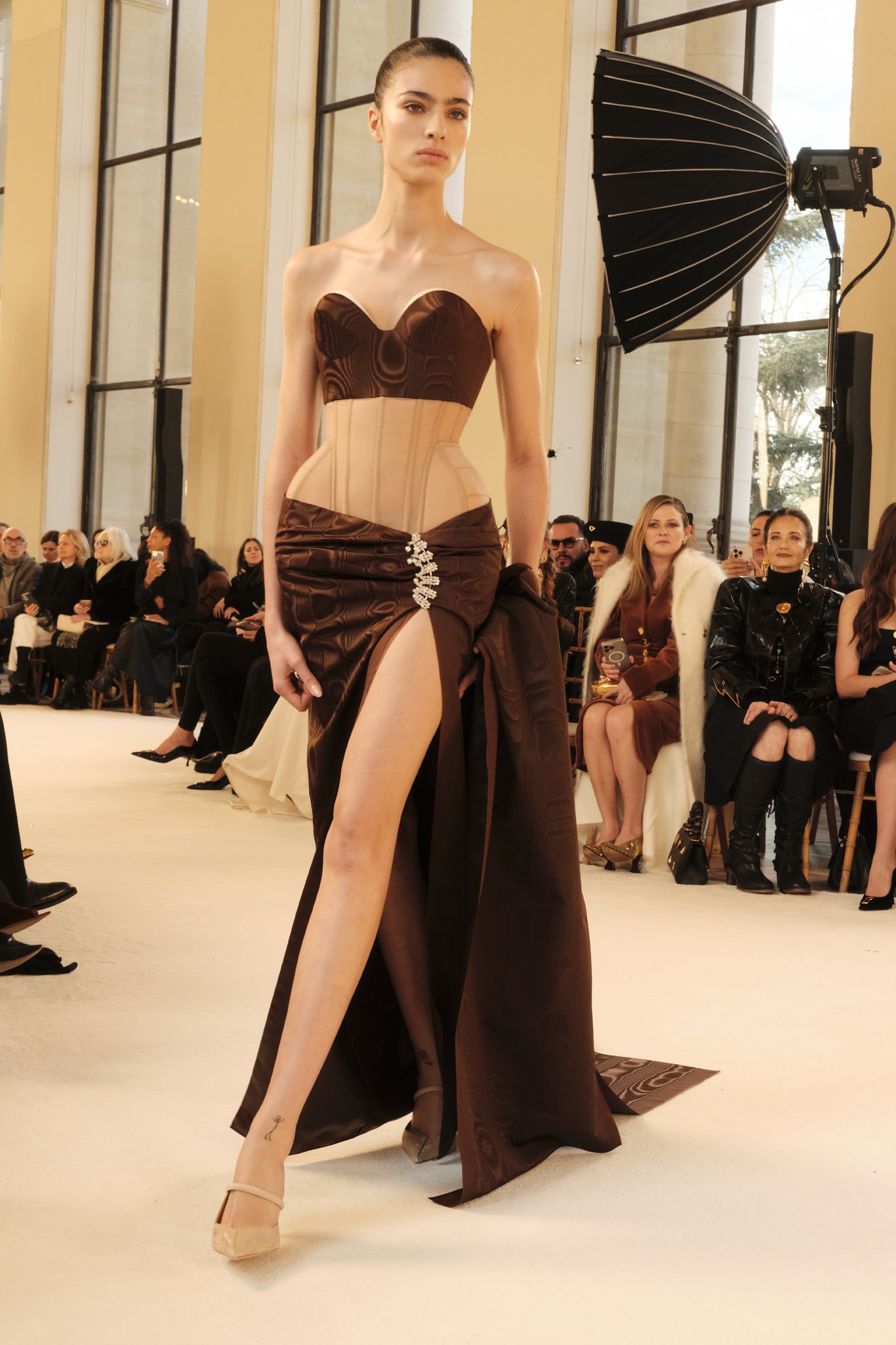 Paris Haute Couture Primavera/Estate 2025 Schiaparelli