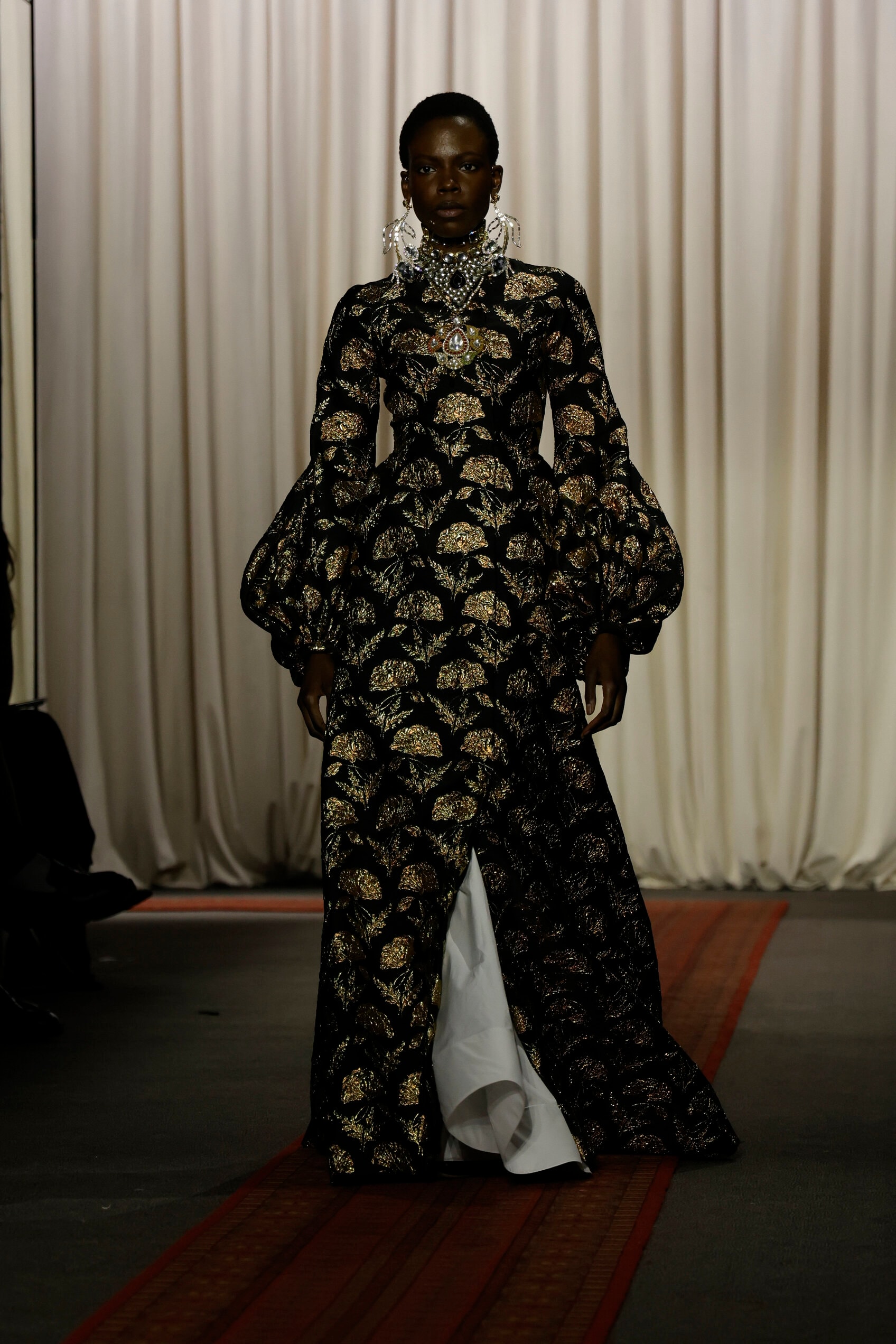 Paris Haute Couture Primavera/Estate 2025 Giambattista Valli